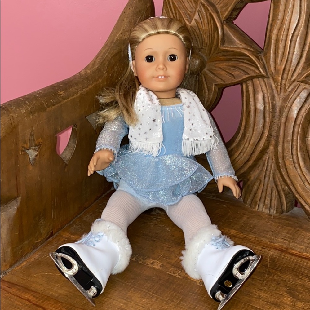 American Girl Doll Set including Outfits